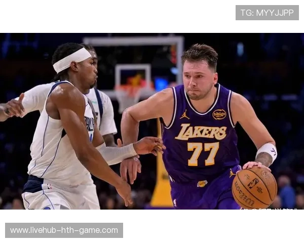 盘活全队!东契奇29+11+10里夫斯两双,湖人6人得分上双击败热火,东契奇50佳球