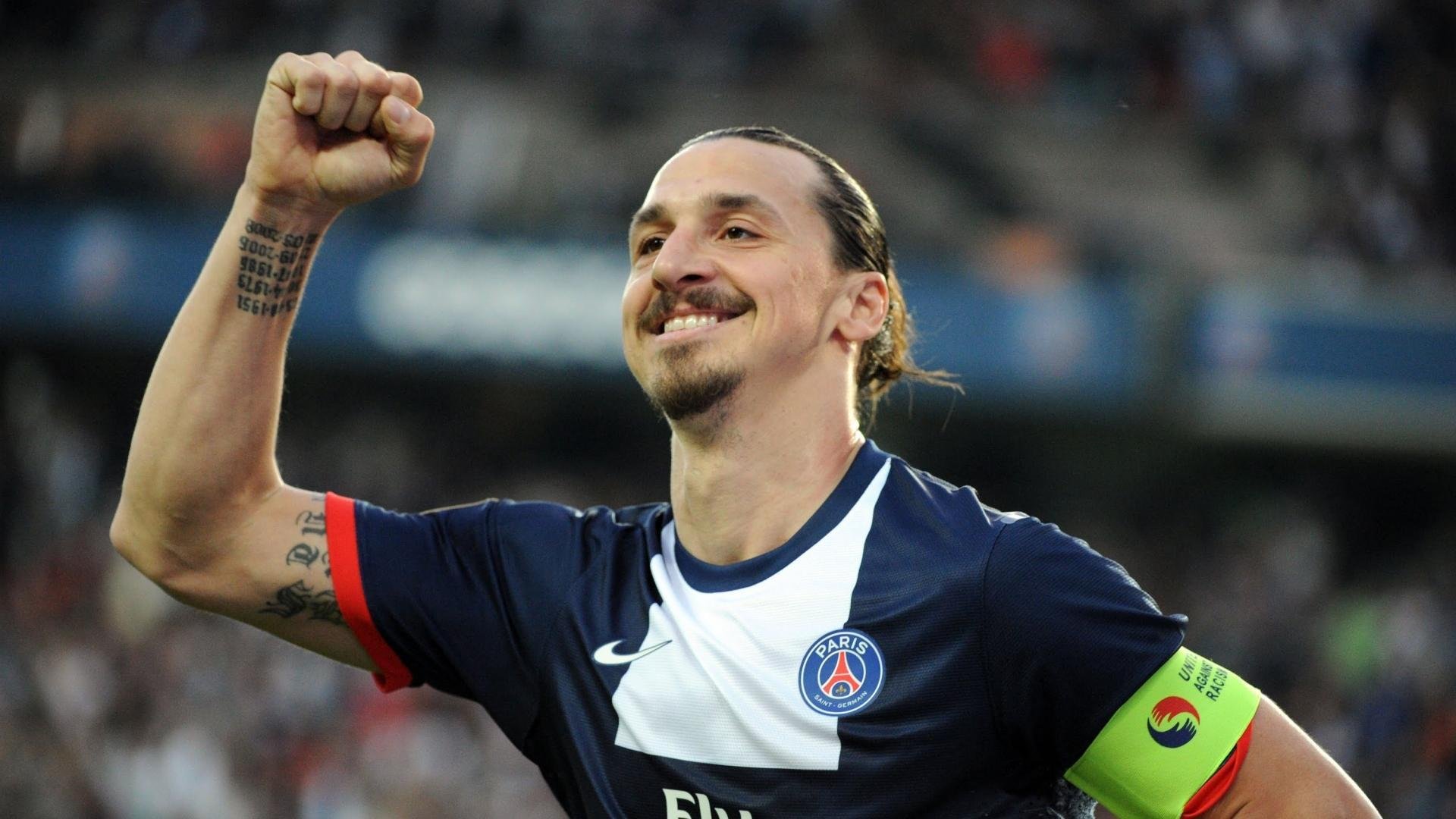 电竞激情瞬间点燃观众热血，超燃电竞视频